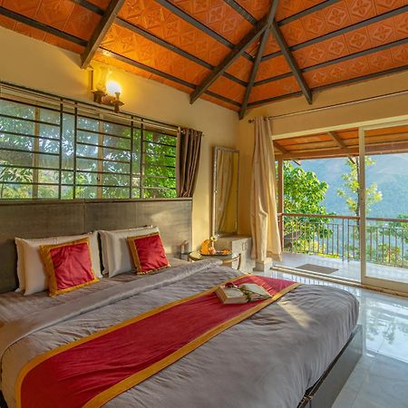 Q Swarga Retreat Hotel Attigundi ภายนอก รูปภาพ