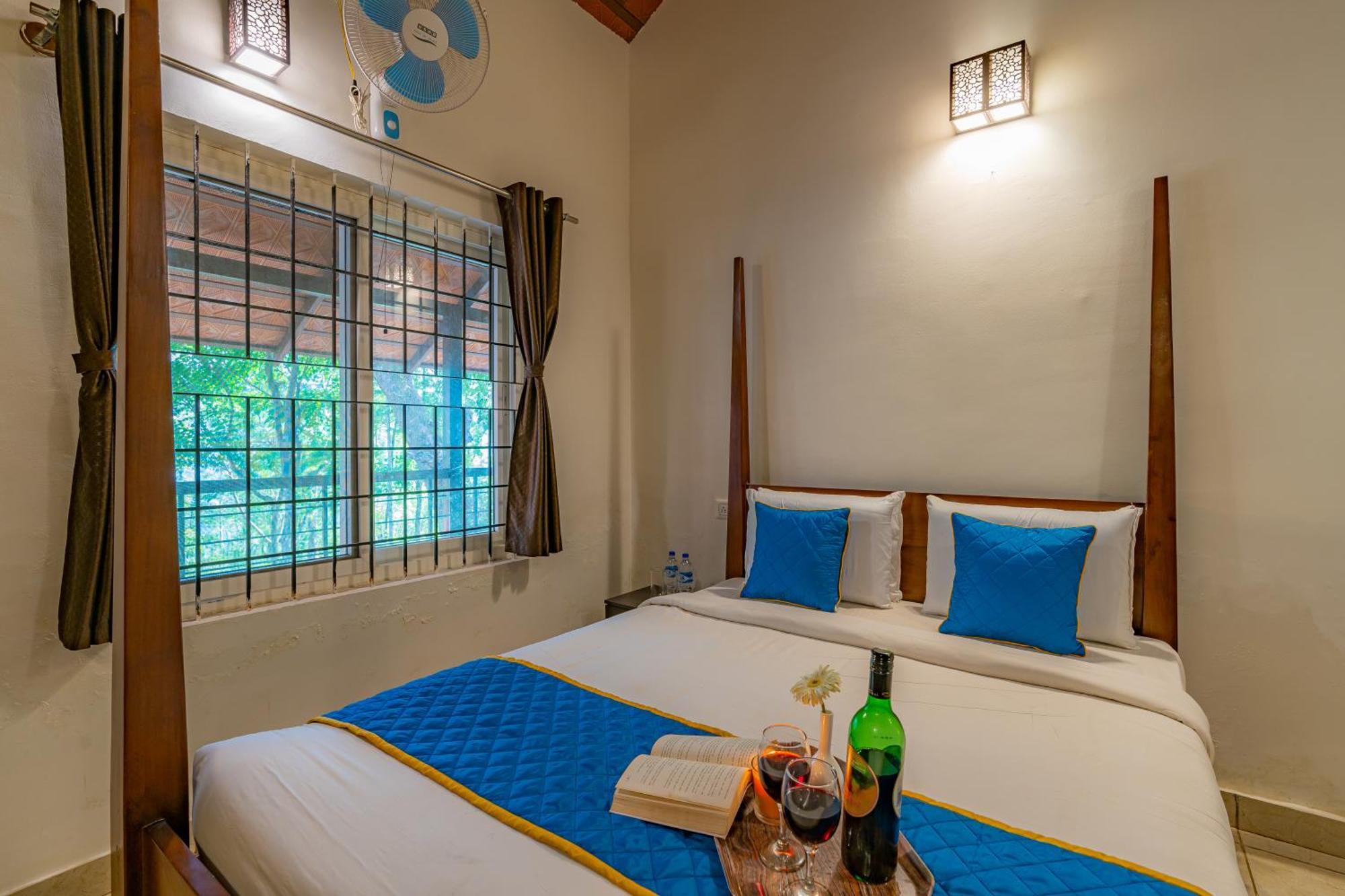 Q Swarga Retreat Hotel Attigundi ภายนอก รูปภาพ