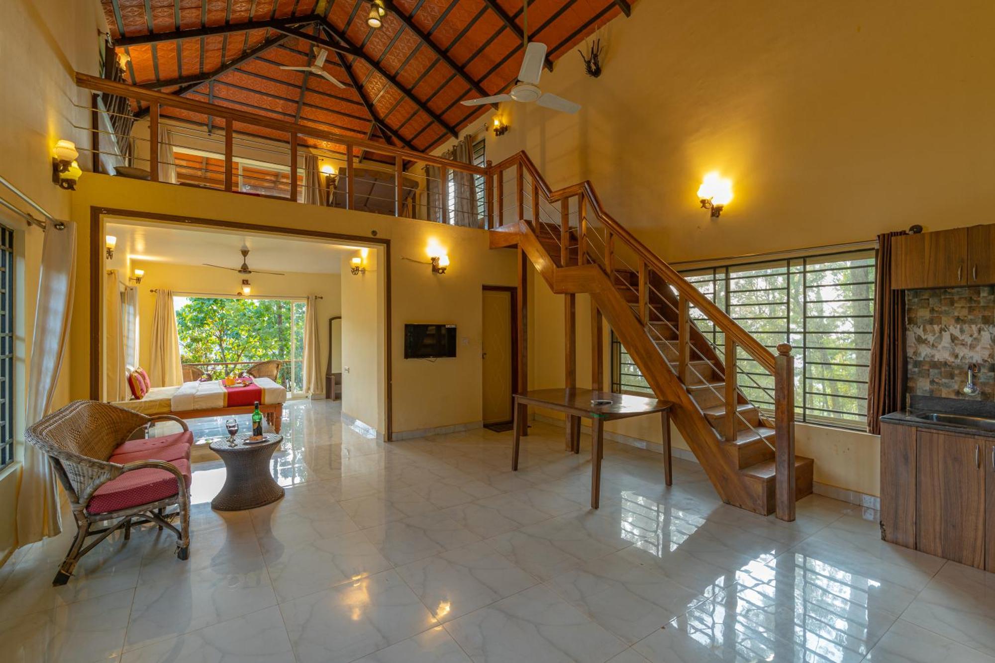 Q Swarga Retreat Hotel Attigundi ภายนอก รูปภาพ