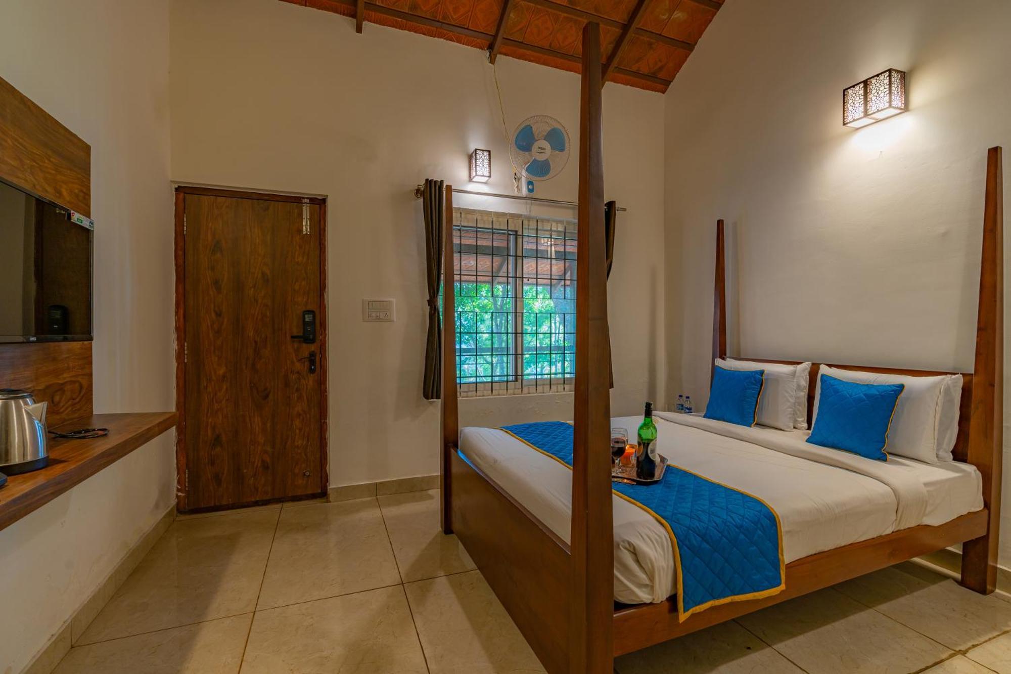 Q Swarga Retreat Hotel Attigundi ภายนอก รูปภาพ