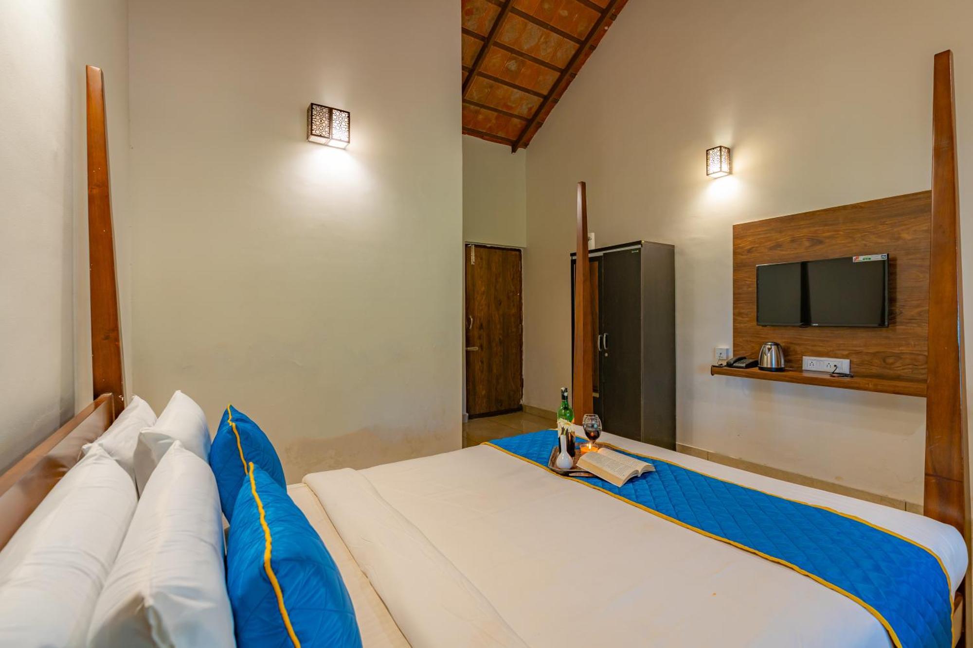 Q Swarga Retreat Hotel Attigundi ภายนอก รูปภาพ