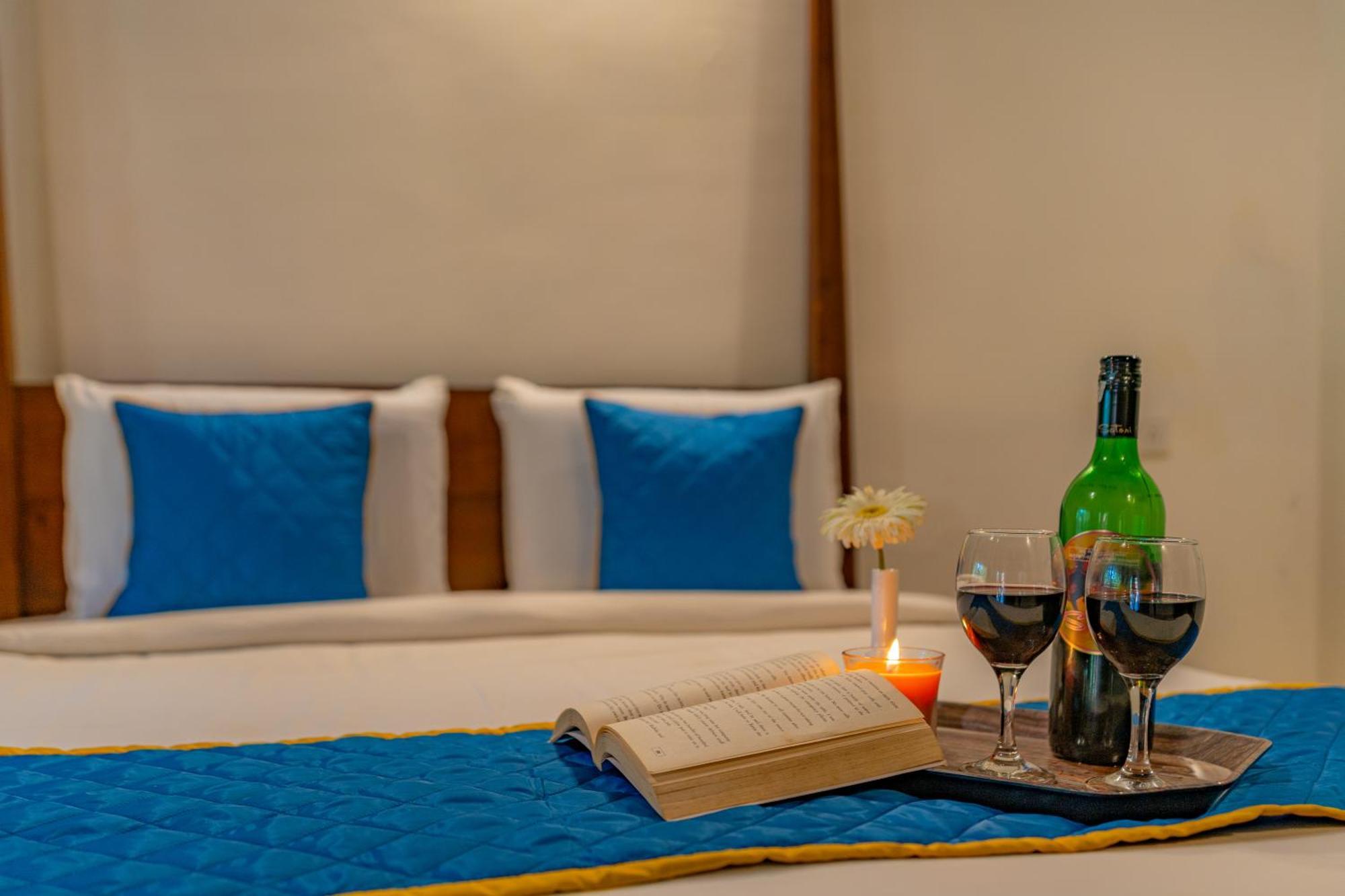 Q Swarga Retreat Hotel Attigundi ภายนอก รูปภาพ