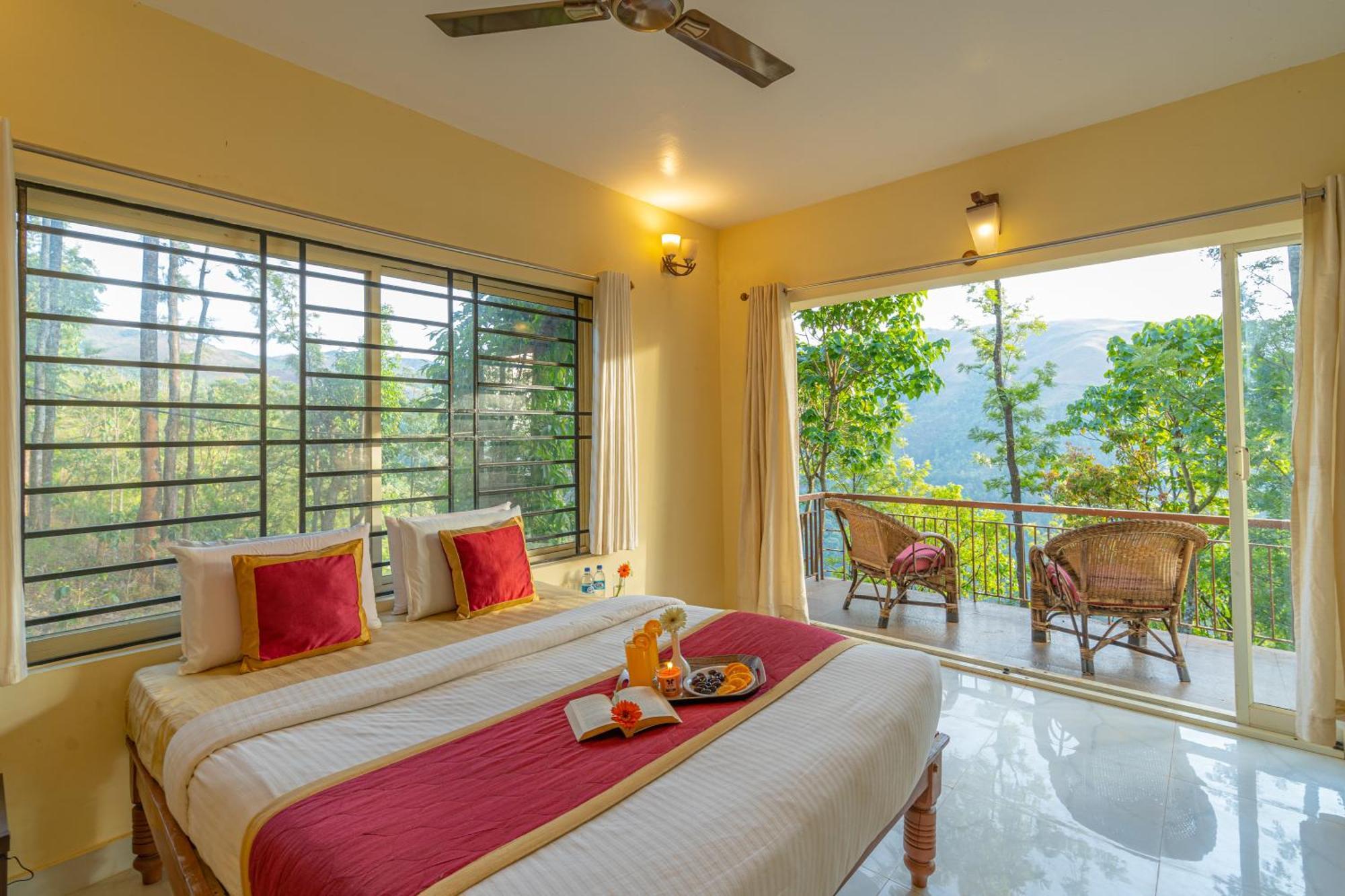 Q Swarga Retreat Hotel Attigundi ภายนอก รูปภาพ